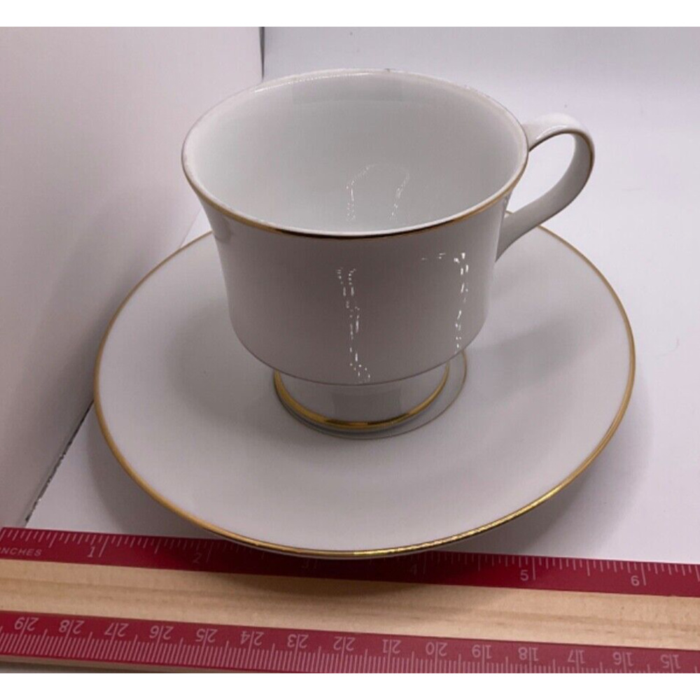 Vintage Sango‎ Savory 3724 Tea Cup and Saucer - Made in Japan, Gold Trim